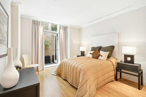5 bedroom end of terrace house for sale, Wycombe Square, London