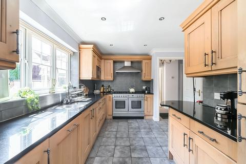 4 bedroom detached house for sale, Cornflower Way, Killinghall, HG3