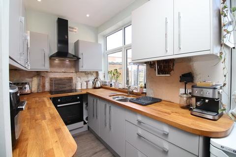 1 Broderick Avenue, Blackpool, FY2 0QJ