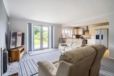 4 bedroom detached bungalow for sale, The Braid,  Buckinghamshire,  HP5