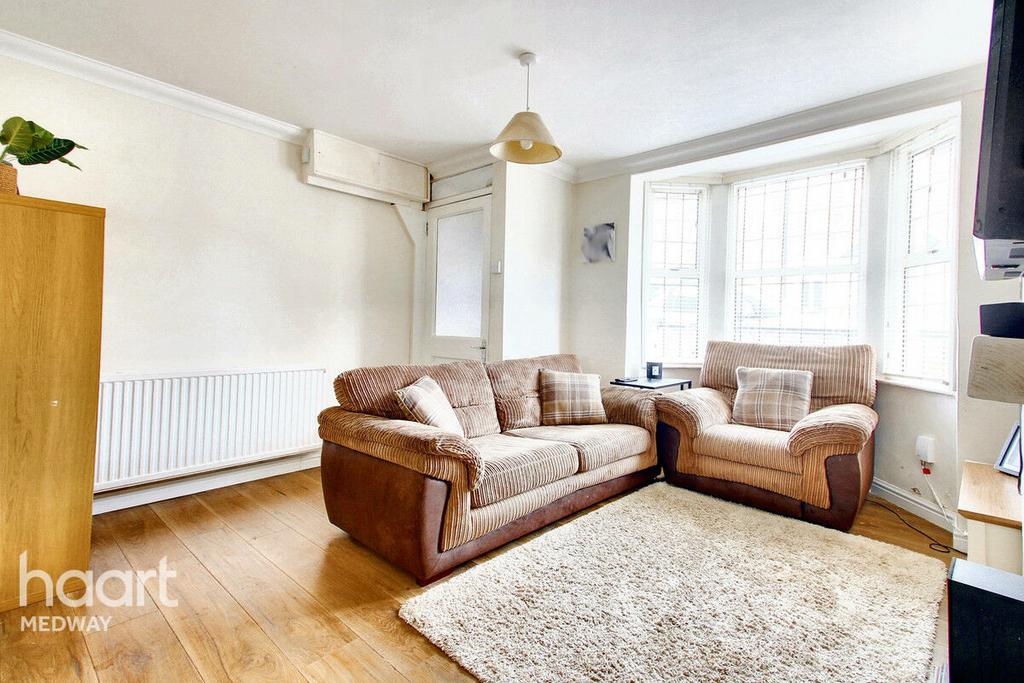 Malling Road, Snodland 2 bed terraced house for sale £280,000