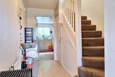 3 bedroom detached house for sale, Penwell Fold, Oldham, Greater Manchester, OL1