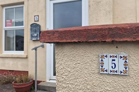 3 bedroom end of terrace house for sale, Merlins Cross, Pembroke, Pembrokeshire, SA71