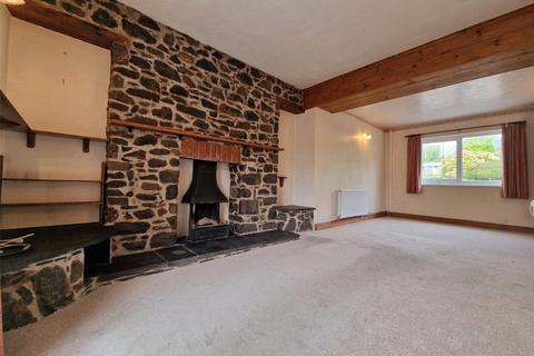 3 bedroom end of terrace house for sale, Merlins Cross, Pembroke, Pembrokeshire, SA71