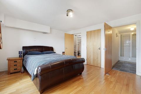 2 bedroom apartment for sale, St. Peters Street, Scotney Gardens, ME16