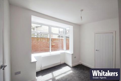 3 bedroom terraced house to rent, Sandringham Street, Hull, HU3