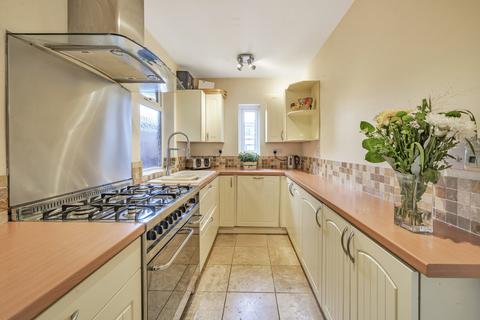 4 bedroom terraced house for sale, Asquith Road, Gloucestershire GL53