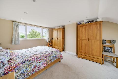 4 bedroom terraced house for sale, Asquith Road, Gloucestershire GL53