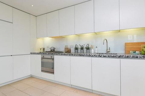 3 bedroom flat to rent, Latitude House, Oval Road, London, NW1