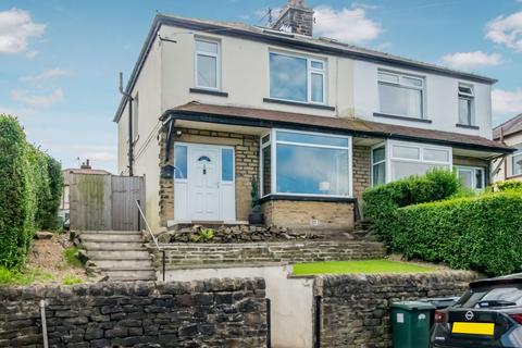 3 bedroom semi-detached house for sale, Windhill, Windhill BD18