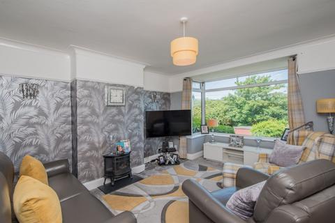 3 bedroom semi-detached house for sale, Windhill, Windhill BD18