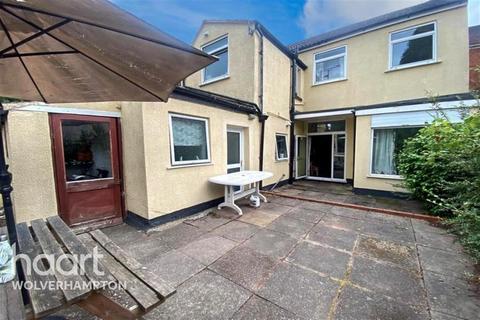 1 bedroom flat to rent, Merridale Crescent