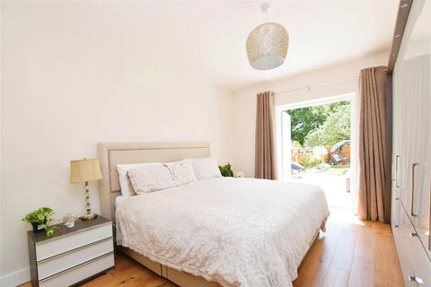 3 bedroom bungalow for sale, Tamarisk Close, Kirby-le-Soken, Frinton-on-Sea, Essex, CO13