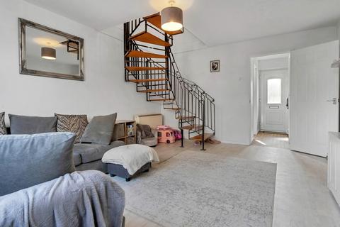 72 Somerville, Werrington, Peterborough, PE4 5BD