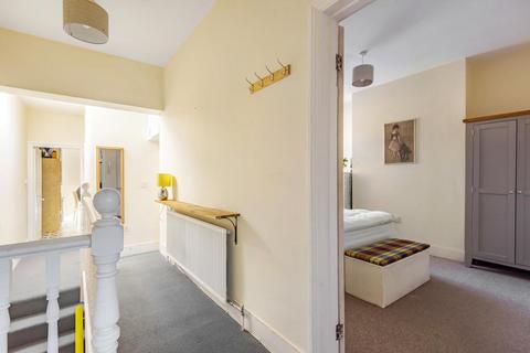 2 bedroom flat for sale, Elm Park Road,  Finchley,  N3