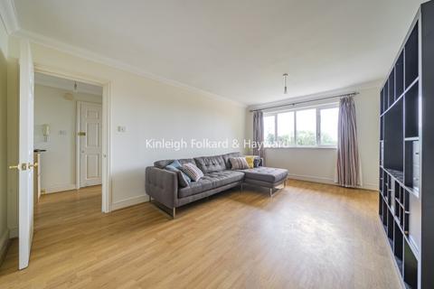2 bedroom flat to rent, Homesdale Road Bromley BR2