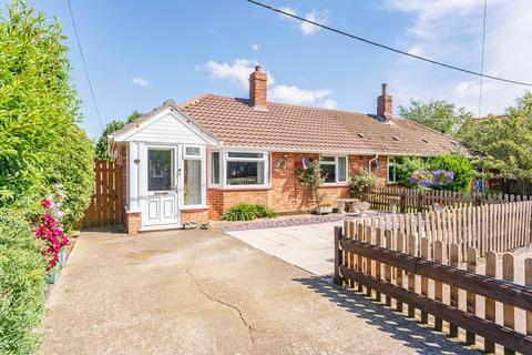 2 bedroom semi-detached bungalow for sale, Catchpole Walk, Dickleburgh