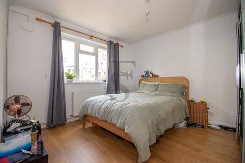 2 bedroom apartment for sale, Burstock Lodge, Putney