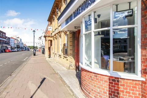 undefined, High Street, Lymington, Hampshire, SO41