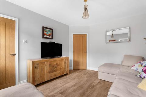 Kensington Keep, 10 King Johns Square, Worcester, WR1 3HN