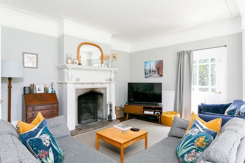 31 Castle Road, Hythe, CT21 5HB