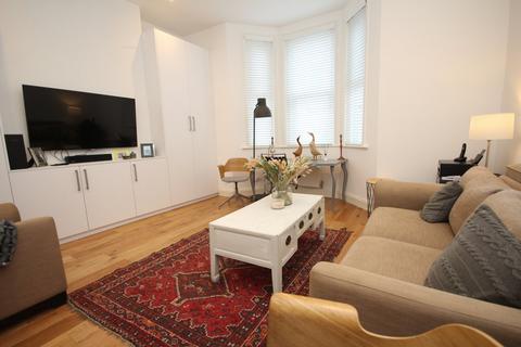 Flat 6, 8 Tregonwell Road, Bournemouth, BH2 5NR