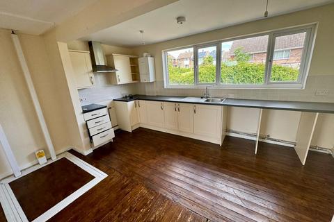 3 bedroom house to rent, Chilton Square, Hereford, HR1