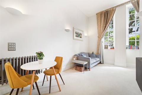 1 bedroom apartment to rent, Battersea Park Road, London, SW11