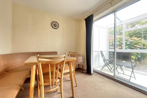 58 Aldens Road, Exeter, EX2 8UW