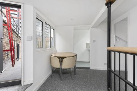 3 bedroom apartment to rent, 1 Great Eastern Street, London EC2A