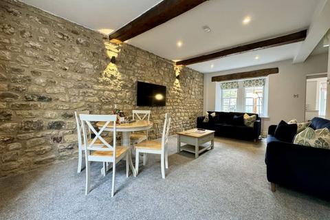 2 bedroom character property for sale, 23 College Lane, Masham