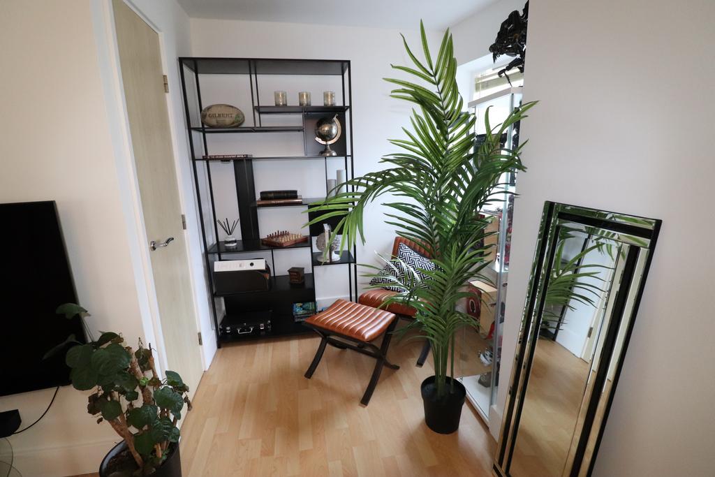 Apartment in Birmingham, Ladywood - View 5
