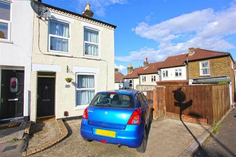 2 bedroom end of terrace house for sale, Borough Hill, Croydon