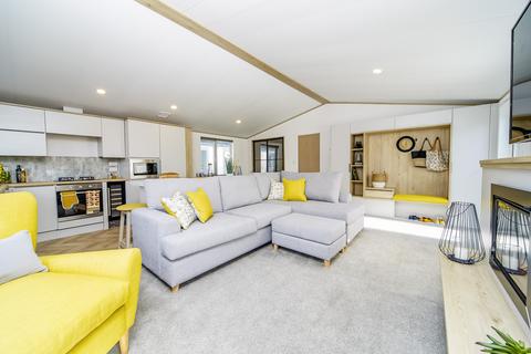 2 bedroom lodge for sale, Atlas Oakwood at Thorney Lakes, Thorney Golf Centre, English Drove PE6