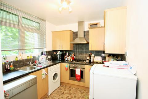 3 bedroom flat to rent, Hunton Street, E1 5HF