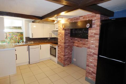 6 Bell Grove, Leeds, LS13 2NB