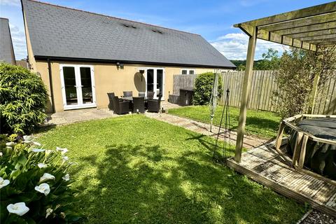 6 Linseed Drive, Axminster, EX13 5FR