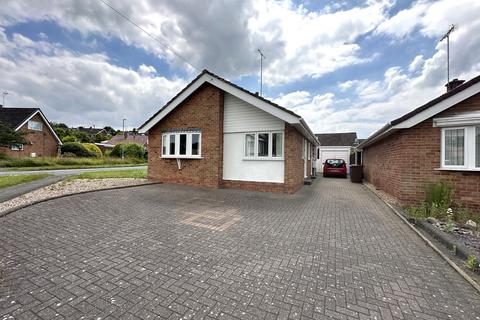 2 bedroom bungalow for sale, Dalebrook Road, Winshill, Burton-on-Trent, DE15