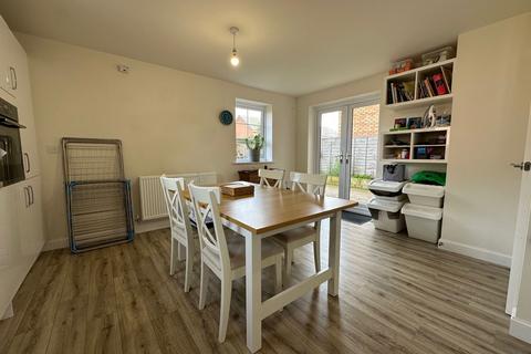 45 Longbourn Crescent, Tamworth, B78 3ES
