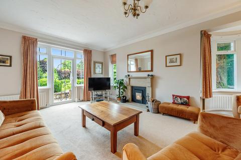 5 bedroom detached house for sale, Leeds LS16