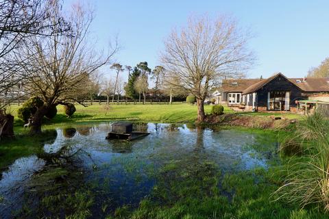4 bedroom barn conversion for sale, Heath End Road, Little Kingshill , Great Missenden, HP16