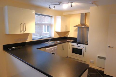 2 bedroom flat to rent, Vesey Court, Vesey Road, Sutton Coldfield, West Midlands, B73