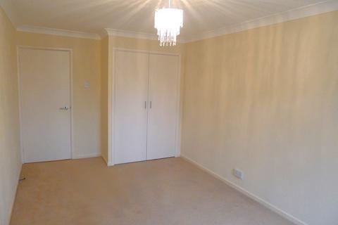 2 bedroom flat to rent, Vesey Court, Vesey Road, Sutton Coldfield, West Midlands, B73