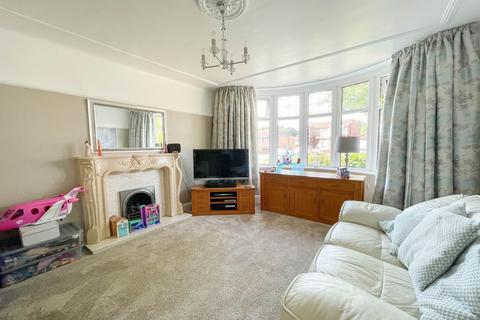 4 bedroom detached house to rent, Ambleside Road, Flixton, Manchester, M41