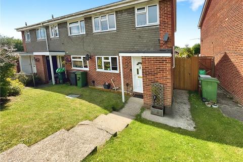 3 bedroom end of terrace house for sale, Swanholm Gardens, Calcot, Reading