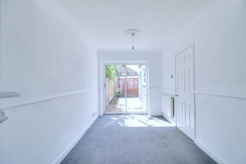 3 bedroom end of terrace house for sale, Berwick Road, Rainham RM13