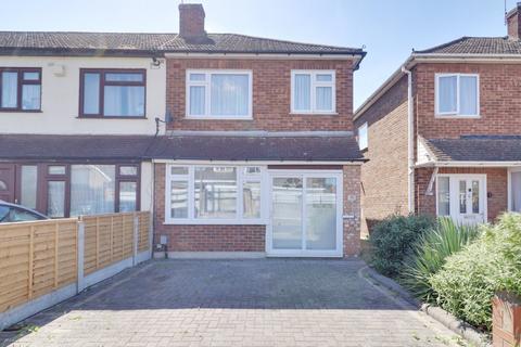 47 Berwick Road, Rainham, RM13 9QU