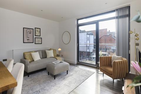 3 bedroom flat for sale, Park House, Manor Park Road, London, NW10
