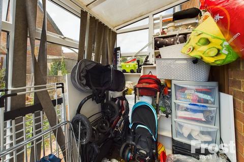1 Wellington Road, Feltham, TW14 9QX