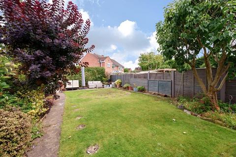 3 bedroom semi-detached house for sale, Worcester,  Worcestershire,  WR2